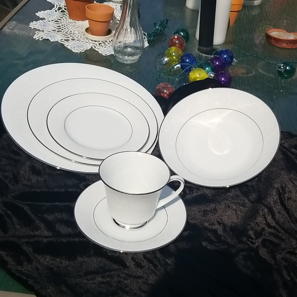 NORITAKE RAINER New condition 1 setting 6 pc #6909